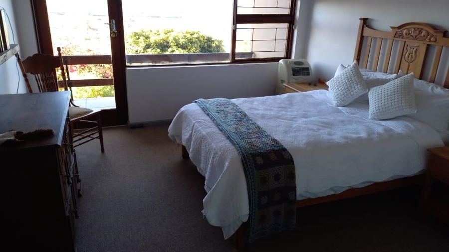 4 Bedroom Property for Sale in Britannica Heights Western Cape